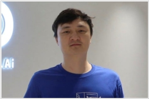 CEO - Maxwell Zhou
